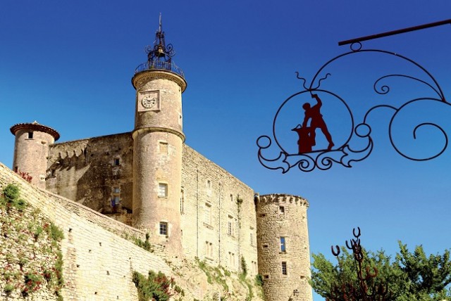 Not To Be Missed In The Surrounding Area