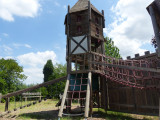 Vue interieur Aire de jeux le château fort