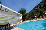 River-camping-naturist-Genesis - © Droits libres River-camping-naturist-Genesis