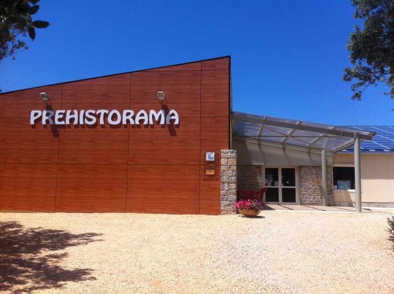 Accueil - © Prehistorama_Rousson Accueil