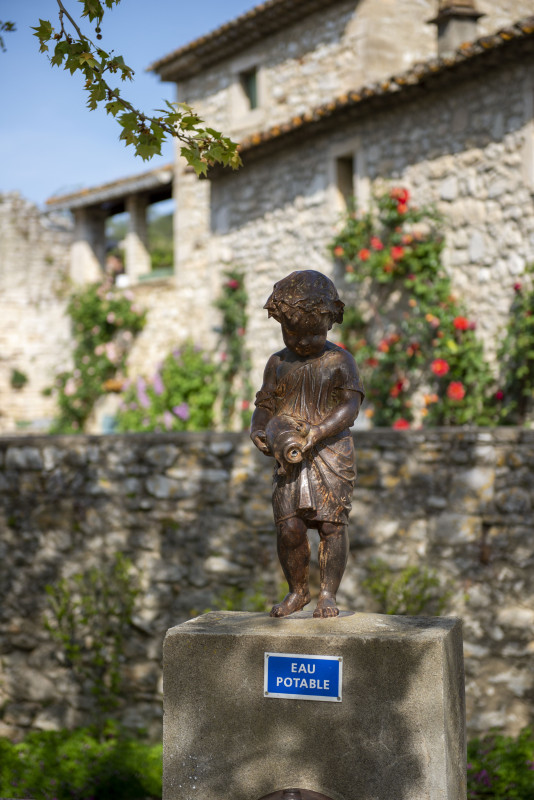 Fontaine de Montclus