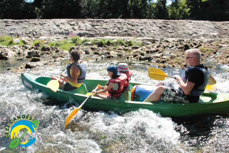 Descente de la Cèze en canoë - famille