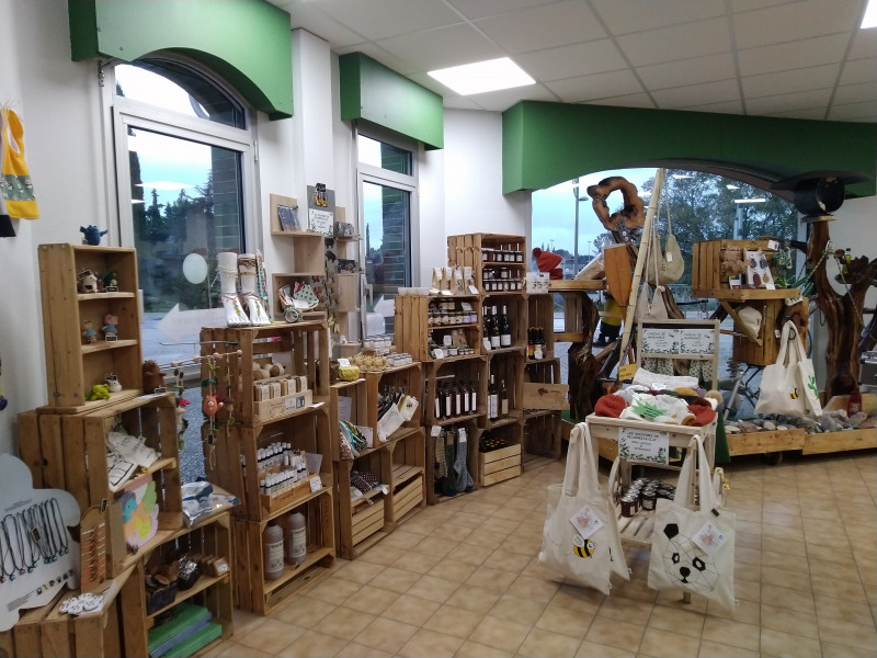 Boutique souvenir artisanale_Méjannes-le-Clap