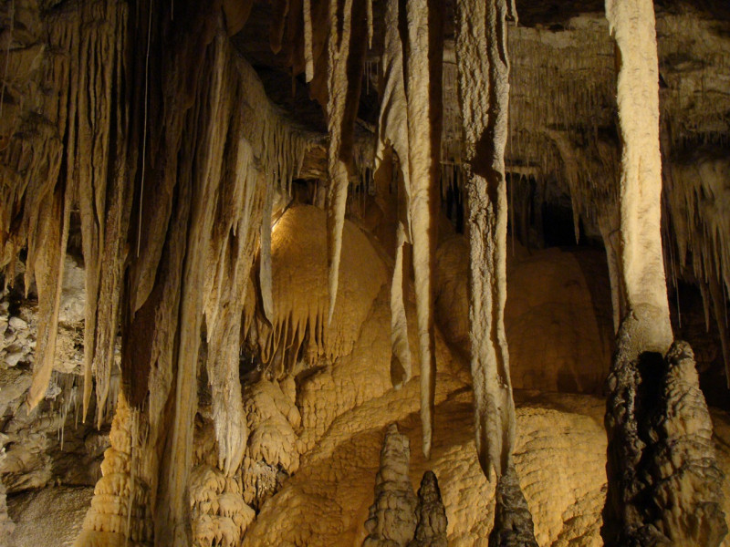 25_10_speleologie.jpg 25_10_speleologie.jpg